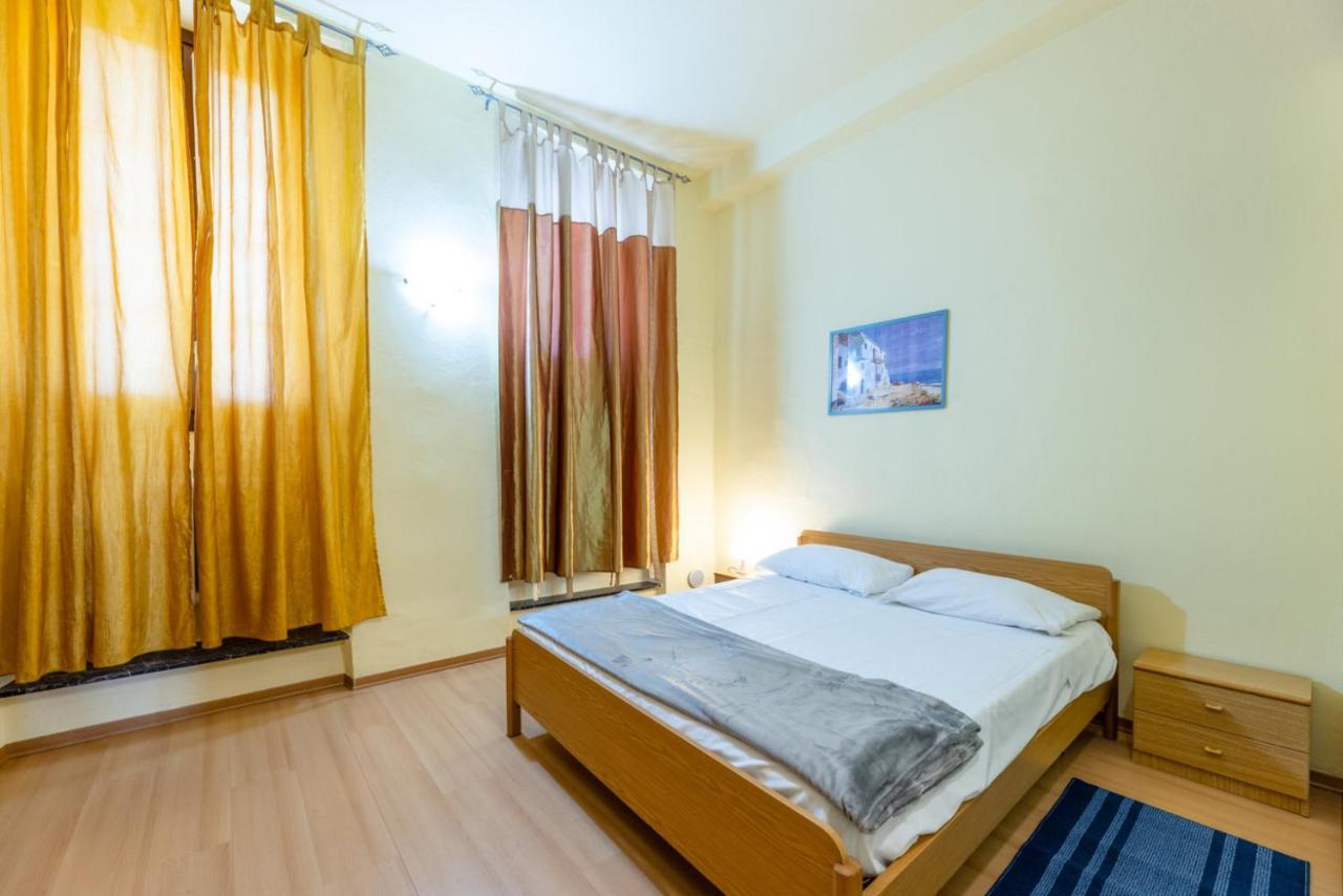 Aosta Centre Apartments - Porta Pretoria 56 Zewnętrze zdjęcie